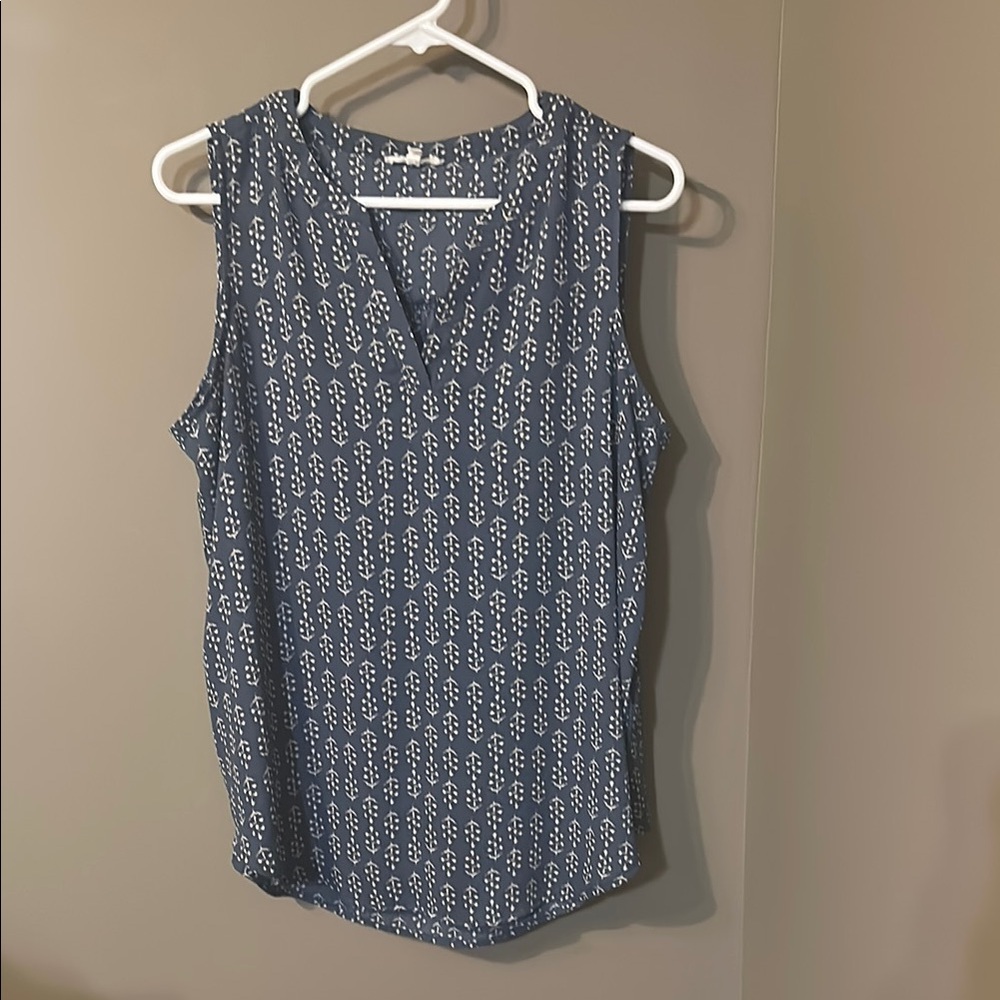 Maurices Blue Sleeveless Blouse with Geometric Print